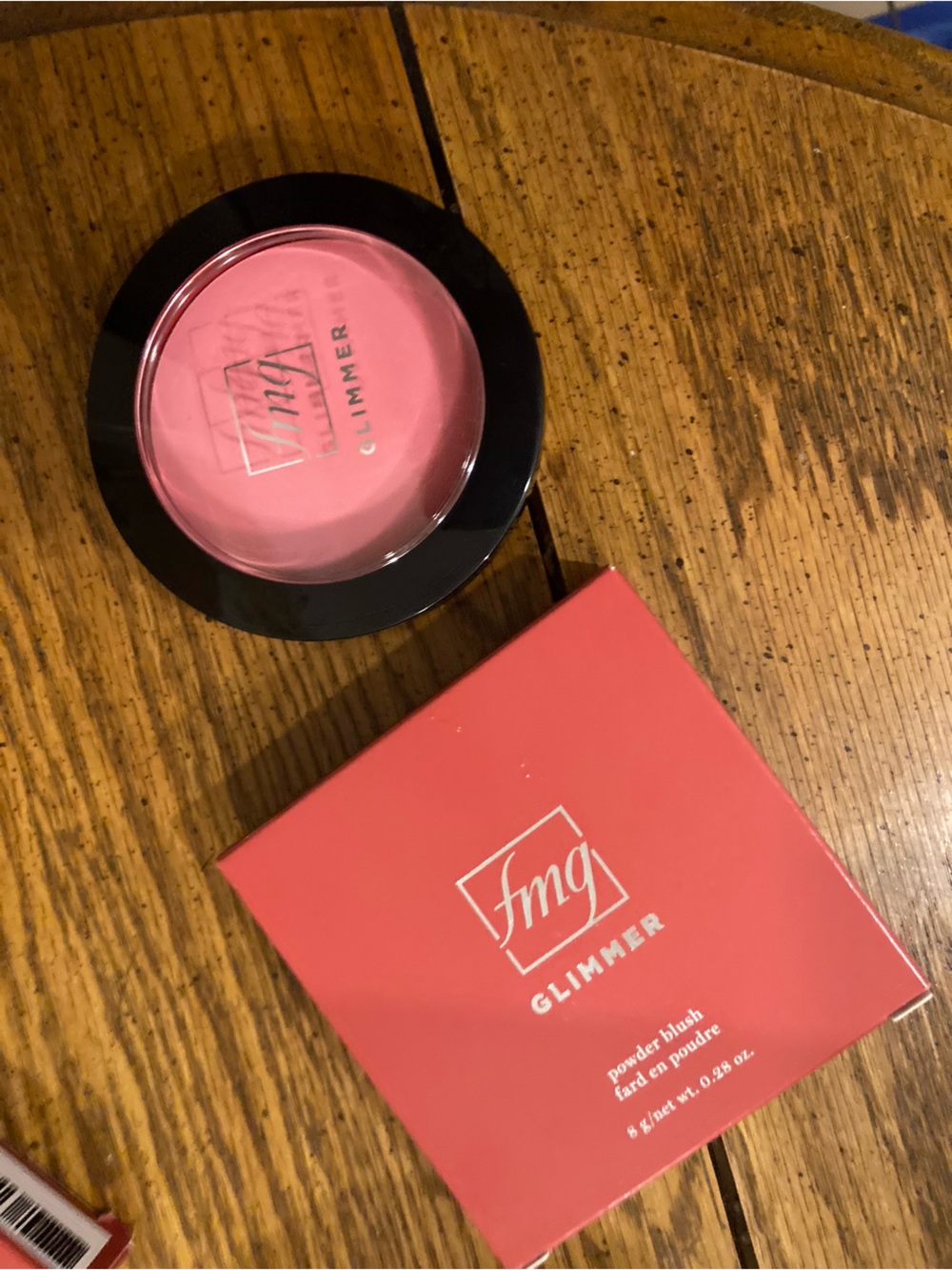 Avon fmg Glimmer Powder Blush - Petal Pink NIB